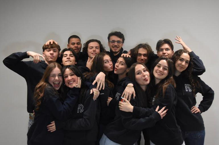 Membres de la fédération des étudiantes 2024-2025 Membres de la fédération des étudiantes 2024-2025